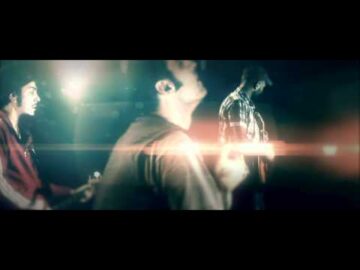 Twisted Family - Lento